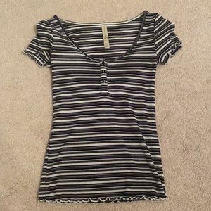 LIVE LOVE DREAM- tee